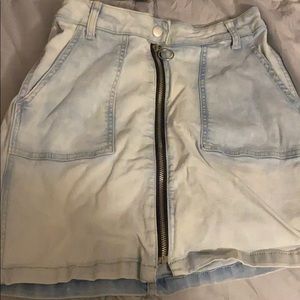 zip-up jean skirt